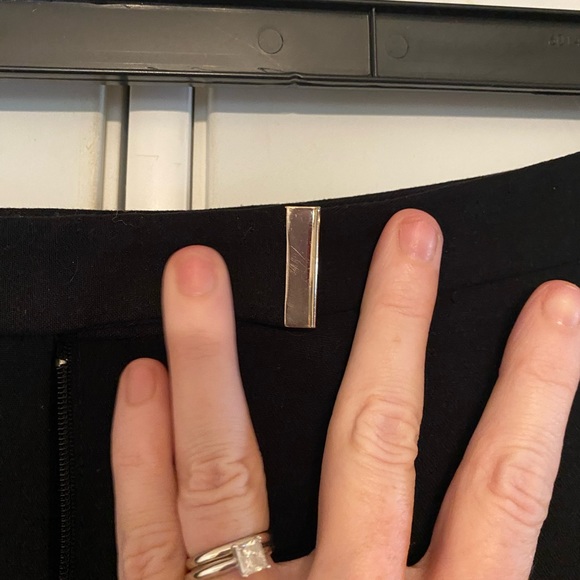 JLO work pants, highrise, gold clasp closure. Excellent condition. Size … - Picture 6 of 8